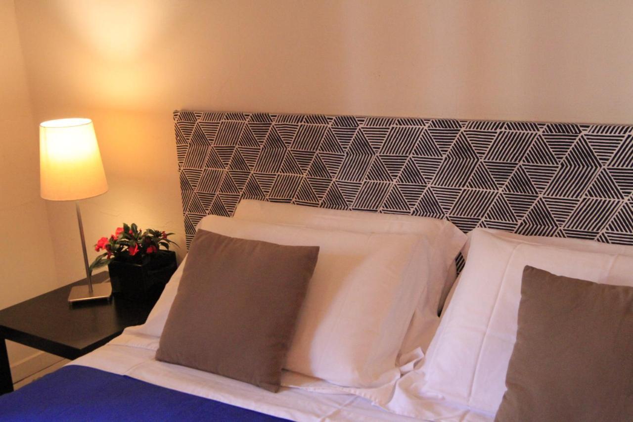 B&B Metropolis Livorno Buitenkant foto