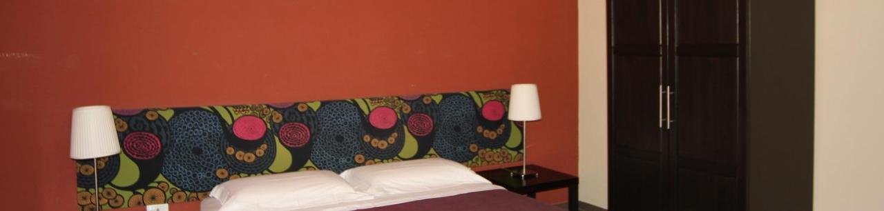 B&B Metropolis Livorno Buitenkant foto